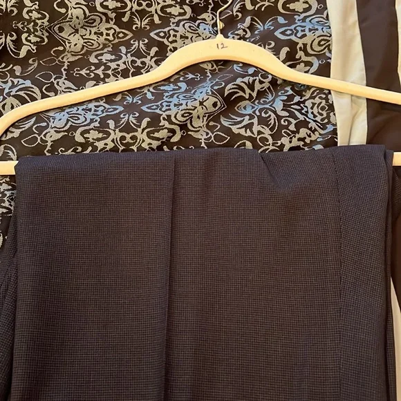 Michael Kors dress slacks, navy/blackk pattern, very nice, 42/30 - Picture 6 of 7